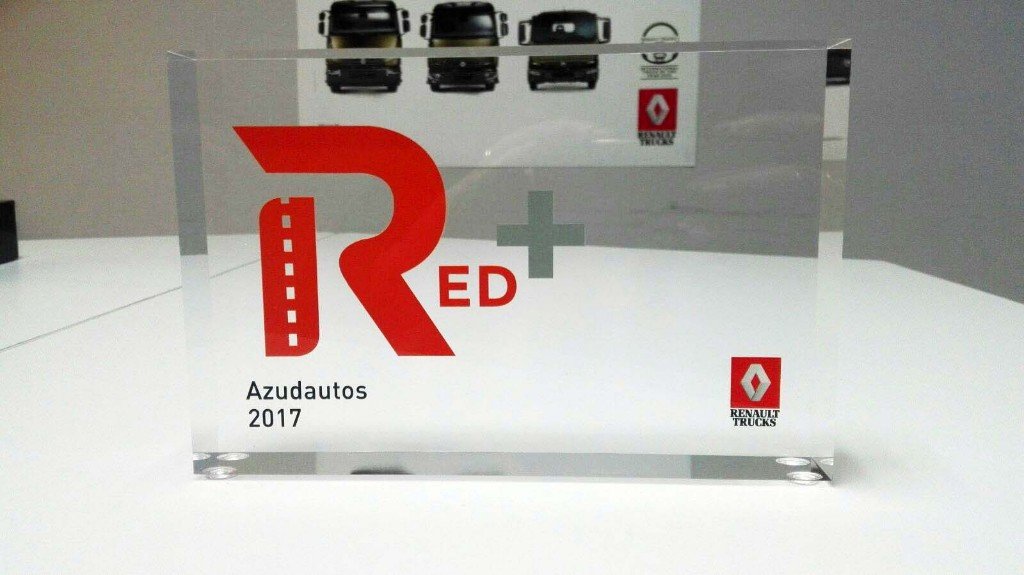 Azudautos Canarias premiada con el galardón RED+ 